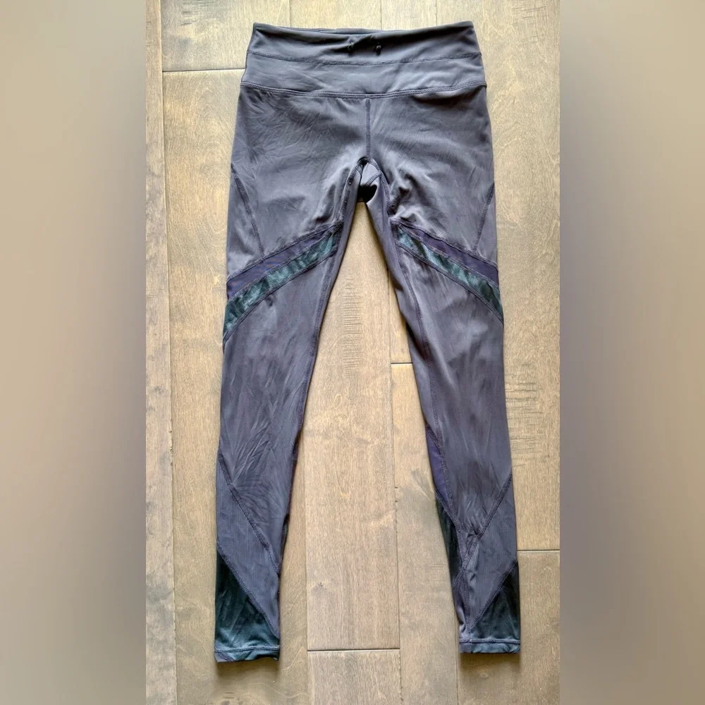 Free People Movement Mid Rise Tap Back Leggings